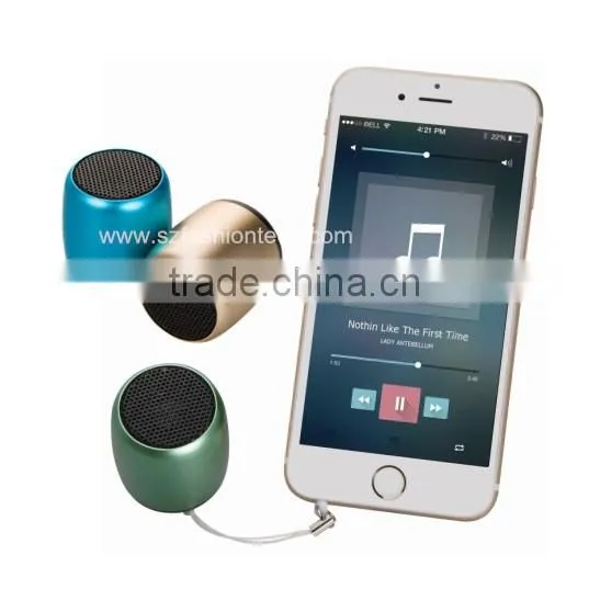 smartphone accessorie mini portable bluetooth speaker with remote shutter