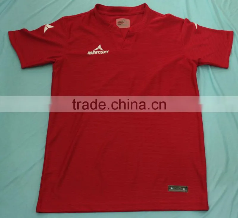 The newest polo t-shirt for man without button
