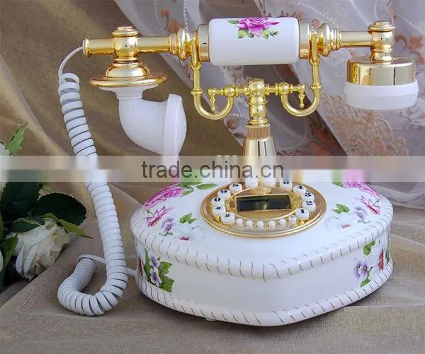 Analog corded retro telephone calls
