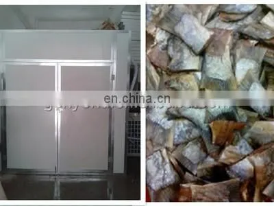 Fish smoking and drying machine