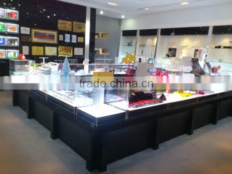 white acrylic ring jewelry display rack