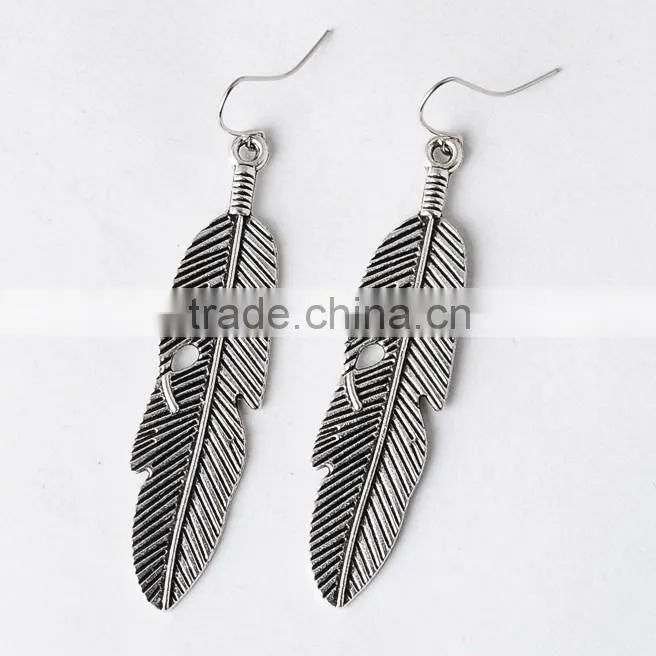 Seed beads tassel diamond stud earring