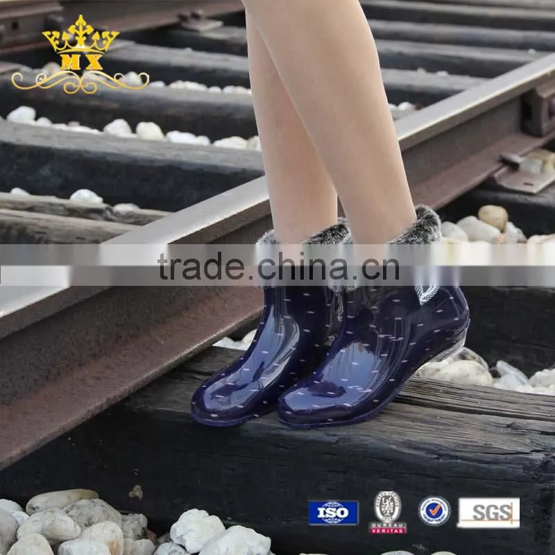 good price and quality pvc rain boots from China