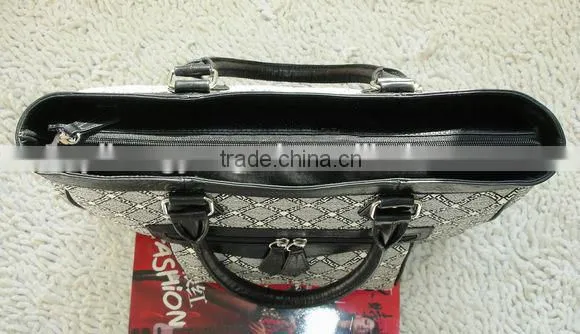 2016 famous brand faux leather bags