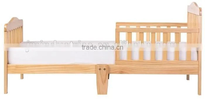 Cheap Price Pine Wood Natural Color Baby Toddler Bed