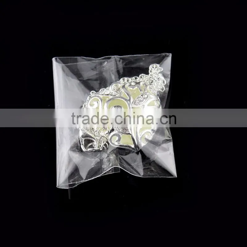 Silver glowing necklace Hollow glow in the dark heart pendant luminous necklace