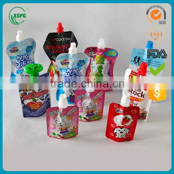 Transparent spout bag for juice with spray