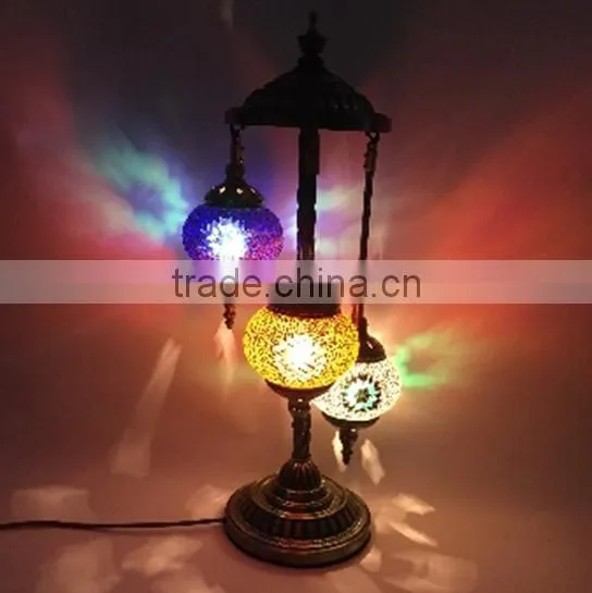 High Quality Stained Glass &Plating Iron Kitchen Bar Light Restaurant Home Decoration Multicolor Classic Floor Lamp RT-FC5M01