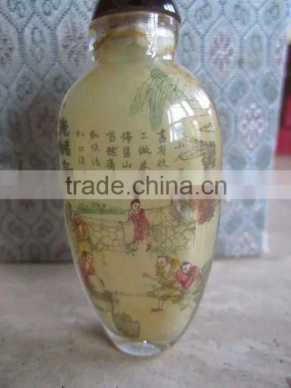 Chinese Traditional snuff box c/w farming painting