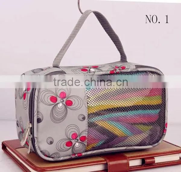 Portable travel toiletry bag,cosmetic bag for girls