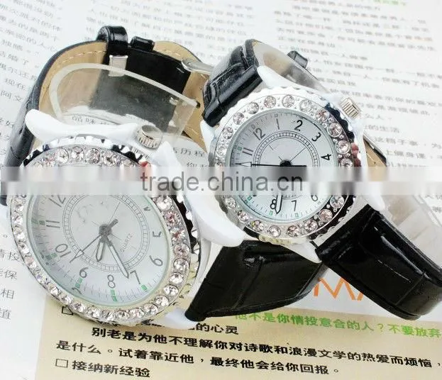 New quartz couple watches diamond couple watches pu leather couple watches