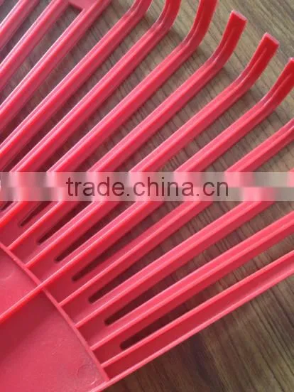 22T Wooden Handle Plastic Garden Rake
