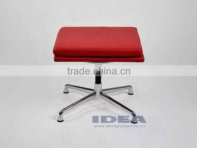 Replica Charles Management Easy Chair with Ottoman - Red Genuine Leather