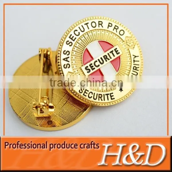 commander pete official pin badge for France market