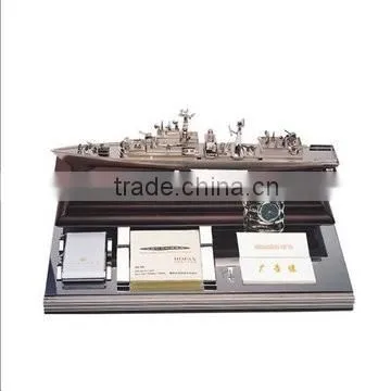 Wholesale 3d engraved sailing boat model for shipping campany office table decoration gift