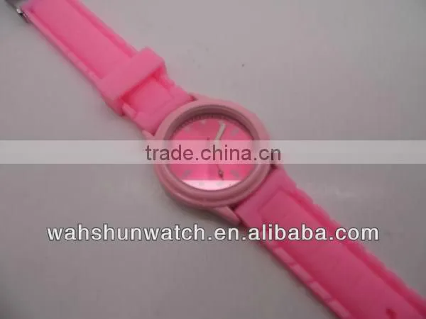 2013 New popular silicone wristband ladies watch