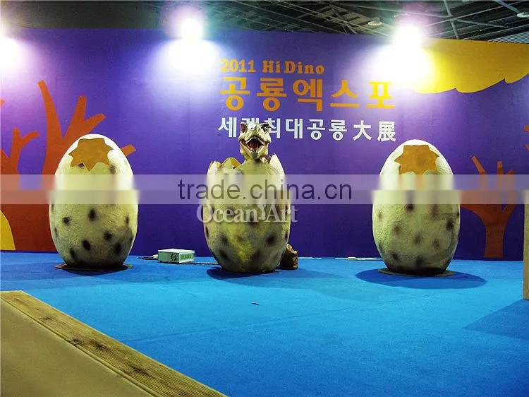 Amusement park growing dinosaur egg