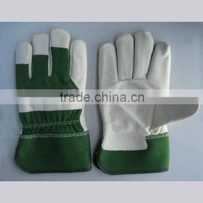 Cow grain leather fleecy lined winter leather glove