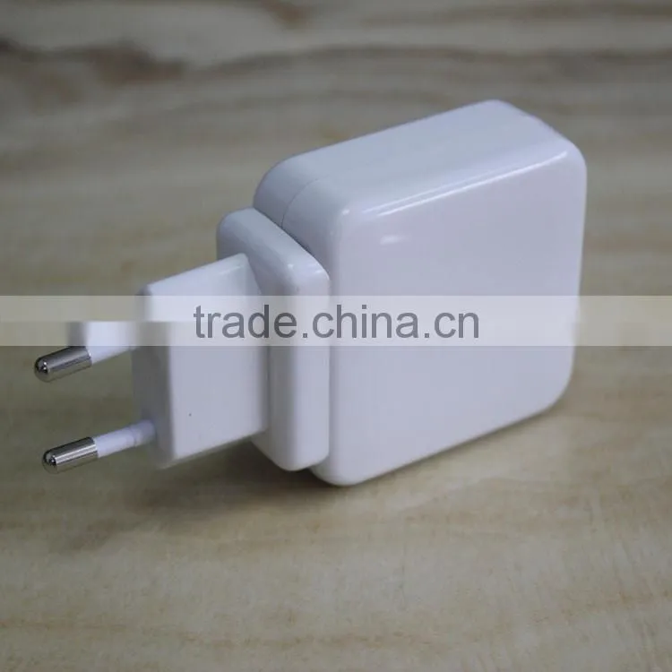 Qc 2.0 dual USB plug fast charging travel charger adapter