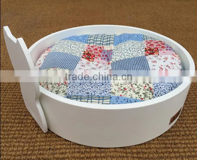 round wooden pet cat bed