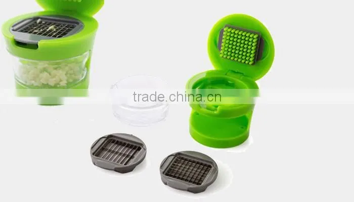 Amazon best selling kitchen tools plastic garlic press crusher garlic chopper