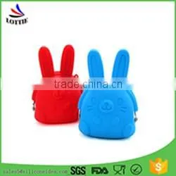 Promotional cartoon shape silicone coin bag food grade silicone coin wallet for kids