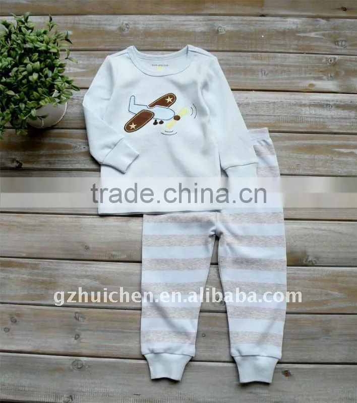 2011 autumn baby clothes set 100% cotton embroider baby pajama