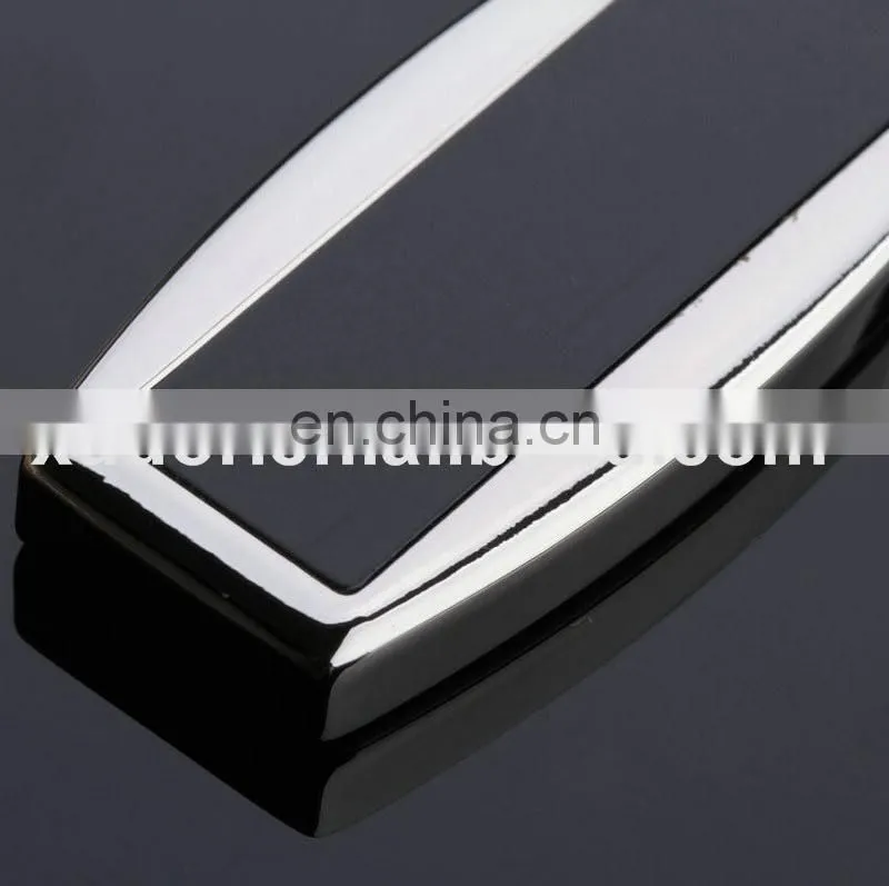 2016 Newly design metal black plastic keychains with woven belt / packing gift box key holders