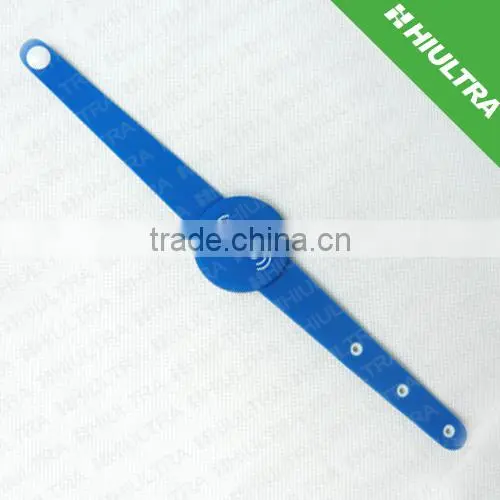 NFC Contactless rfid silicon bracelet for children tracking