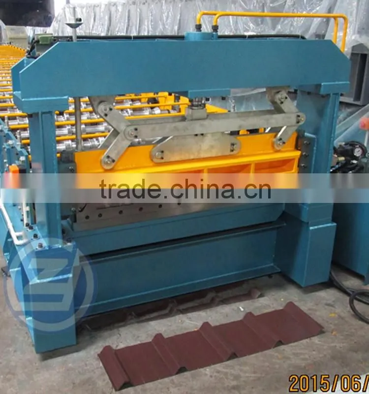 Factory Supplier Engineer Oversea Service Roof Forming Machine