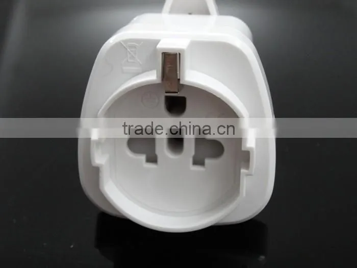 CE Certified Schuko Gemany to Malasia Plug Travel Adaptor