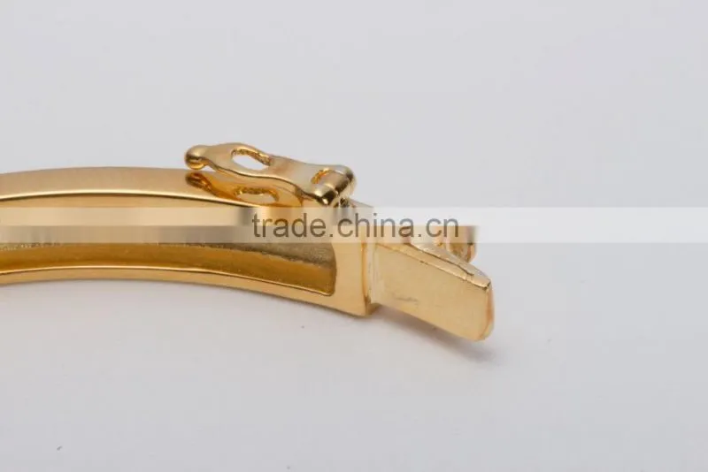 New Design Personalized New Gold Hand Chain Bracelet