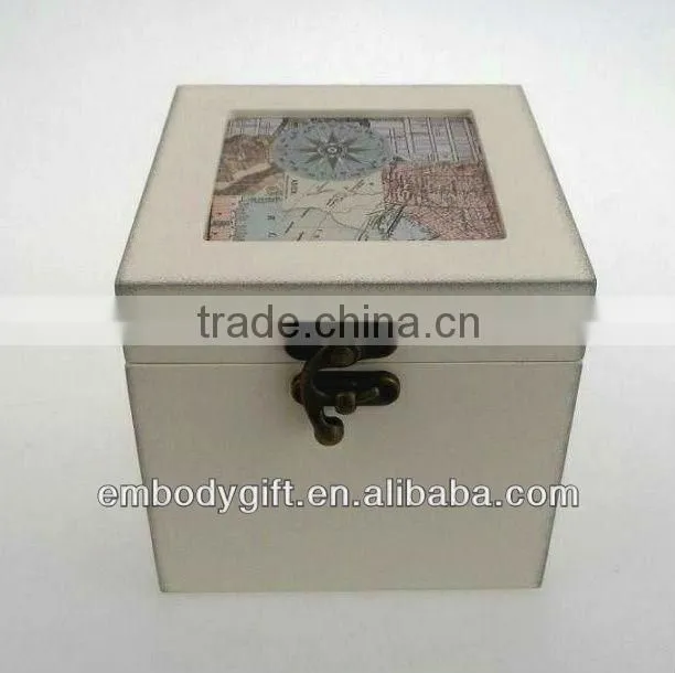 simple design wooden jewelry box