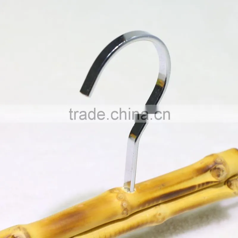 New fashionable bamboo hanger with metal rack