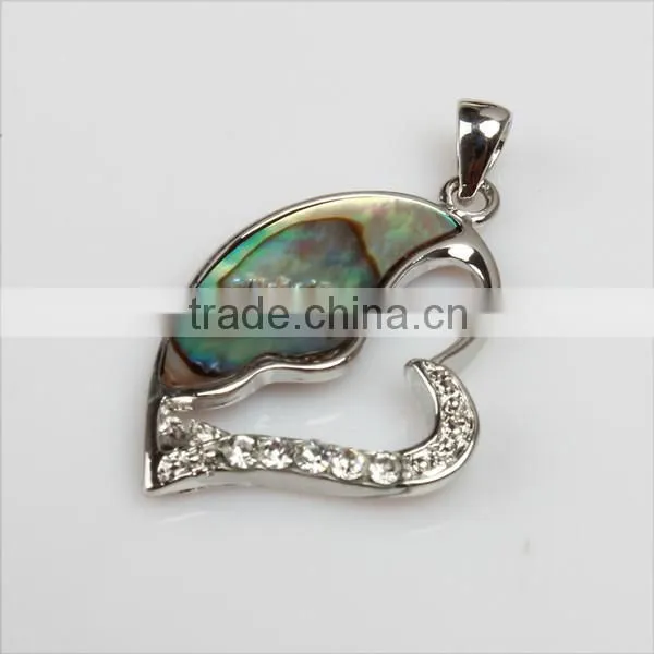 Love shape shell pendant