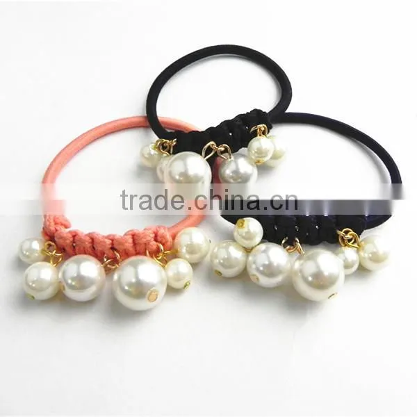 Beautiful and easy fashionable pearl hair accessories