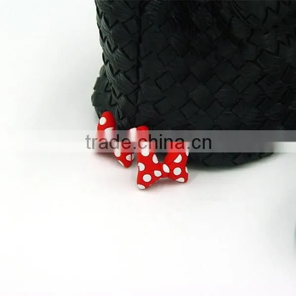 Minnie bowknot shaped 3d pvc keychain with custom logo