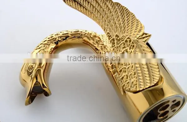 2015 New design to faucet_dolphin faucet_very cheap faucet for kitchen