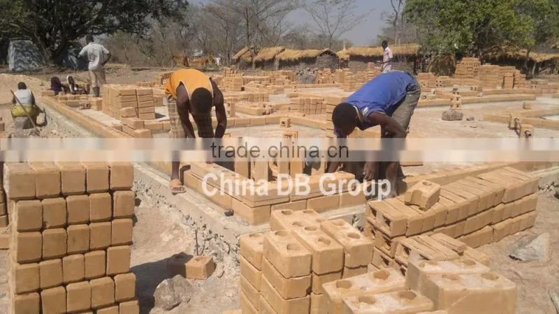 2016 popular low cost lego interlocking clay brick making machine for sale