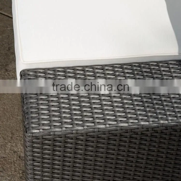 Classical simple design rattan handcraft corner l shaped chinioti sofa set