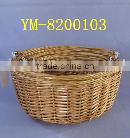Wicker basket for shopping
