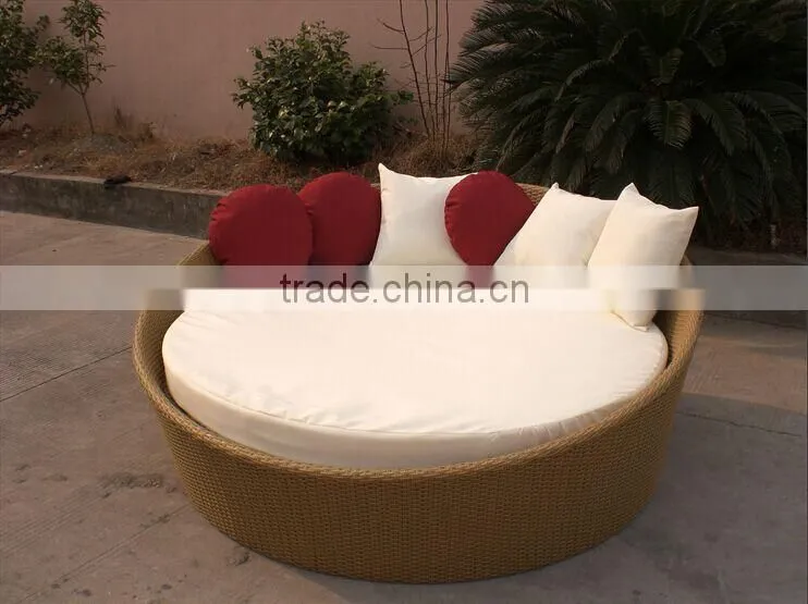 Rattan round outdoor furniture