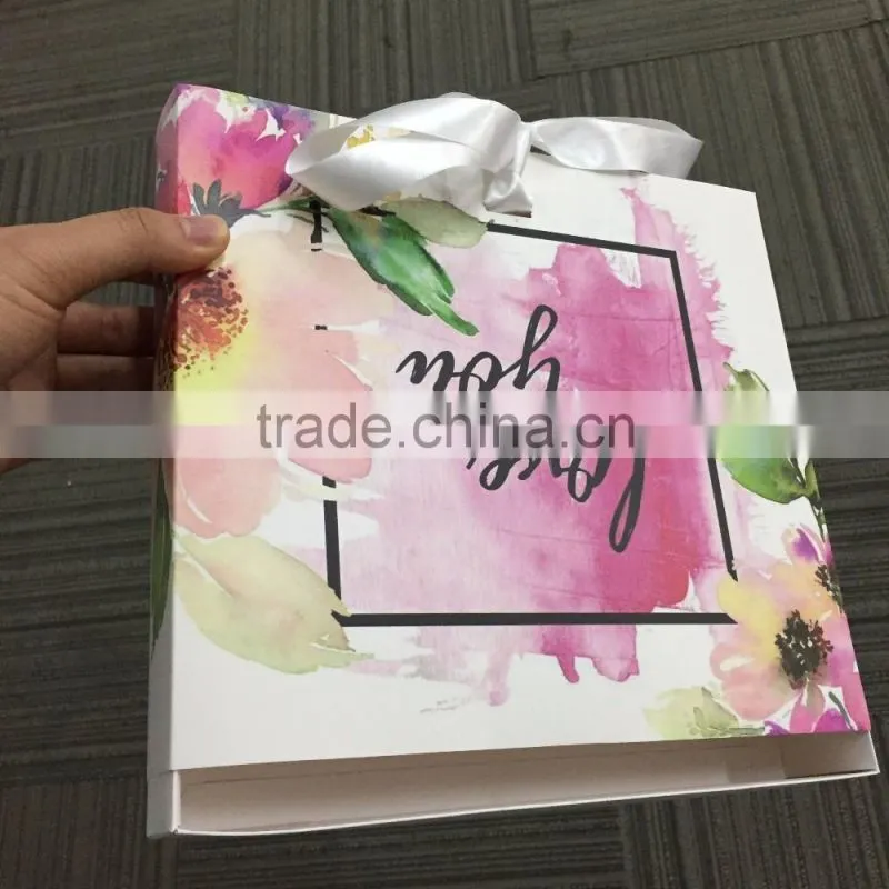 2017 High quality customized gifts paper boxes