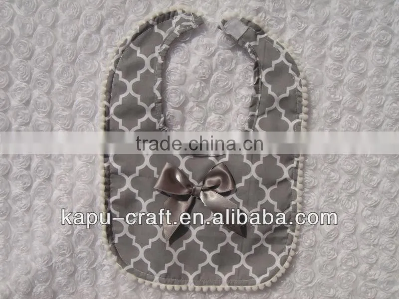 2015wholesale baby bibs,baby bandana bibs,baby bib bow made in china