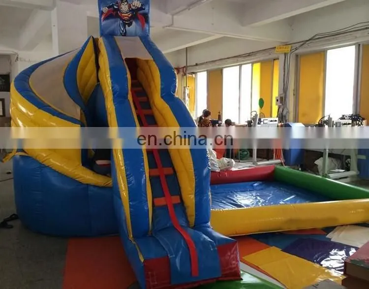 Outdoor funny Avenger inflatable corkscrew water slide with pool
