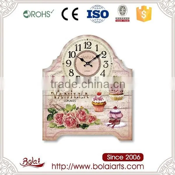 New arrival vanilla cupcake and pink flower mdf cheap clock in low price