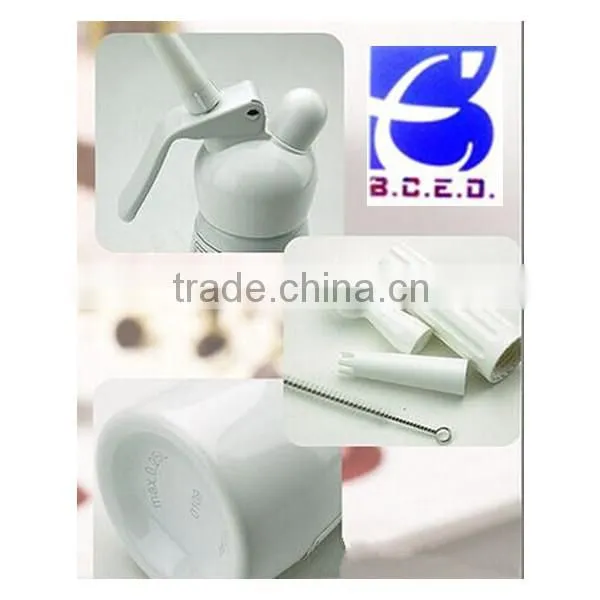 NEW Professional Cream Whipper Decorator Tip Dishwasher Safe