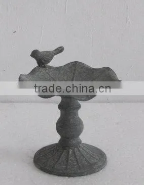 100489F-Standing Metal Finch Bird Feeder