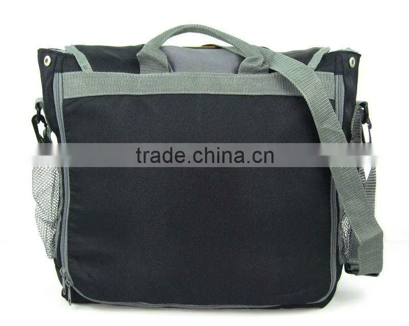 2016 Multifunctional Diaper Bag With Exterior Wipe Pocket And Insulated Bottle Holder