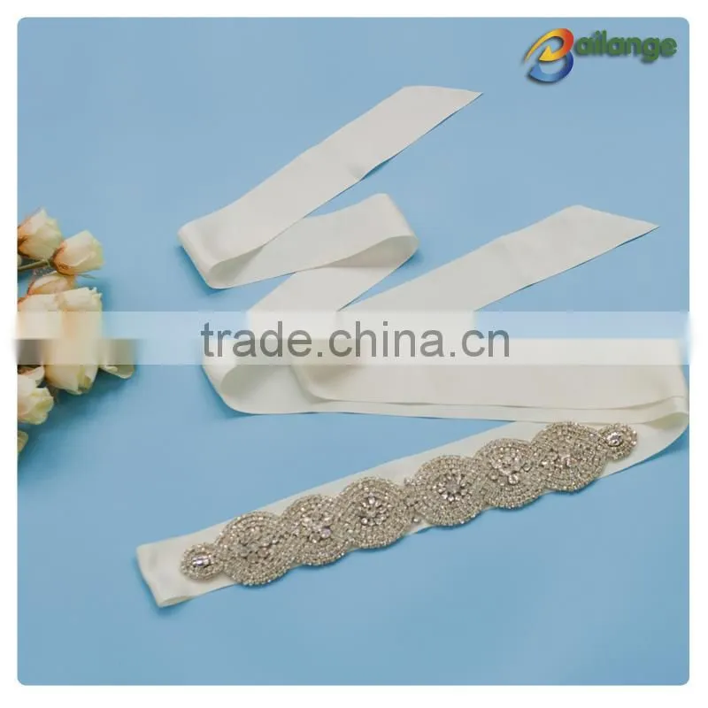 Hot selling new design rhinestone trim for women